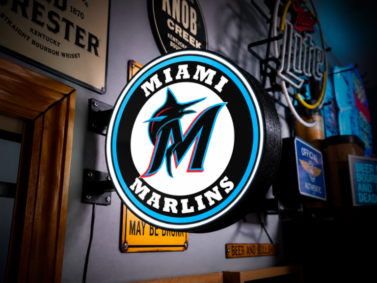 MIAMI MARLINS ~ 2-Sided Round Lightbox